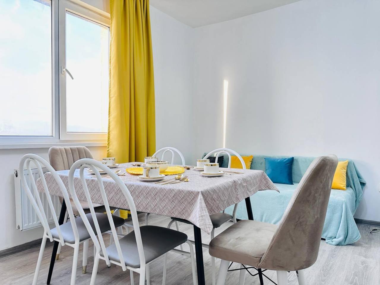 гавань счастья Apartment Almaty